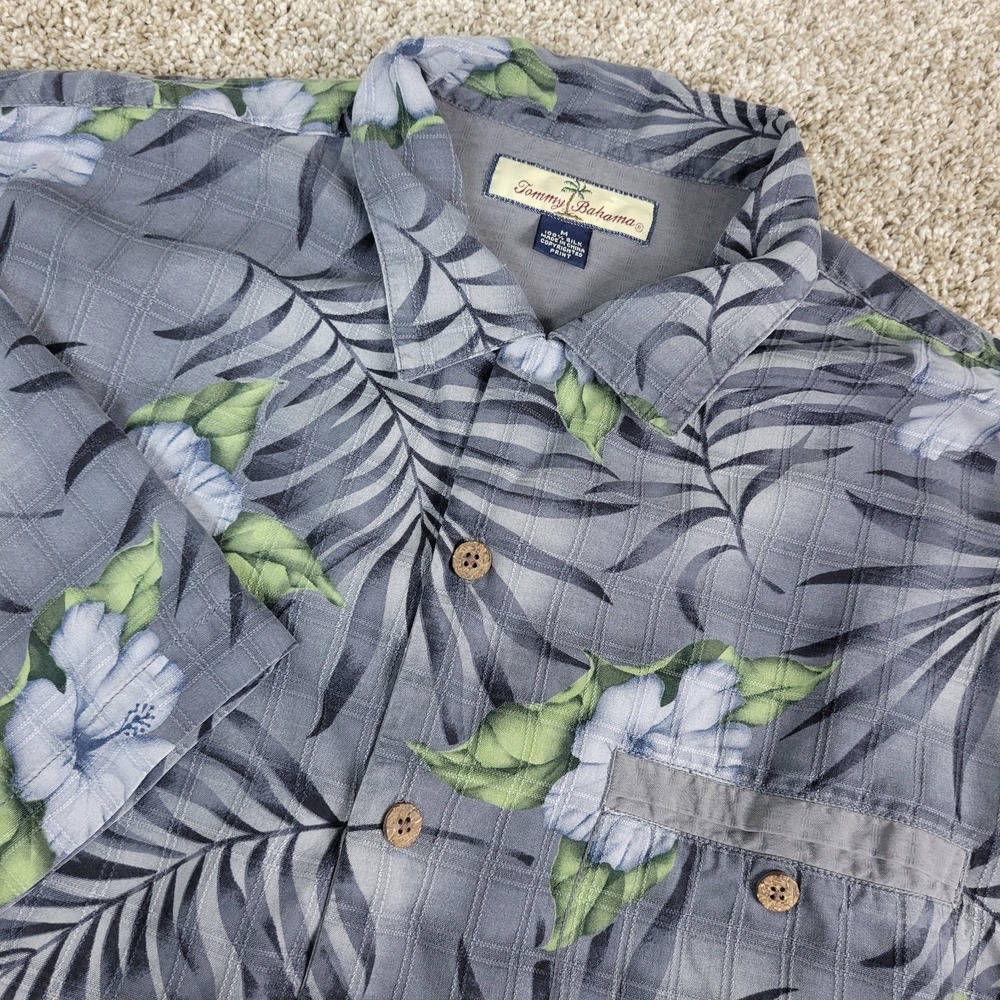 Vintage‎ Tommy Bahama Mens Medium Gray AOP Floral Hawaiian Short Sleeve
